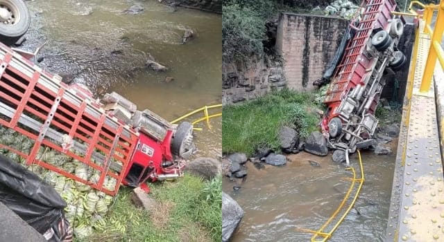 Camión de carga cayó a un río en Boyacá