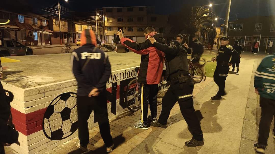 Policía realizó control de seguridad en en barrio Nemesis y Hogares Soacha