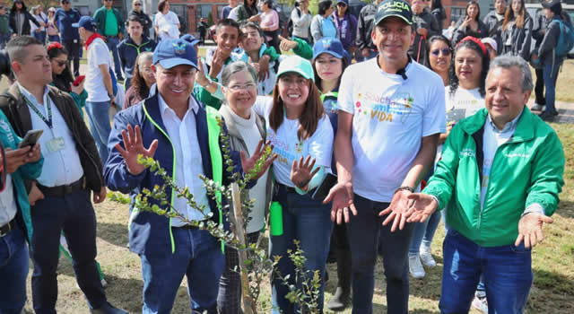 Siembra de árboles en Soacha se impulsa con decreto firmado el Día de la Geodiversidad