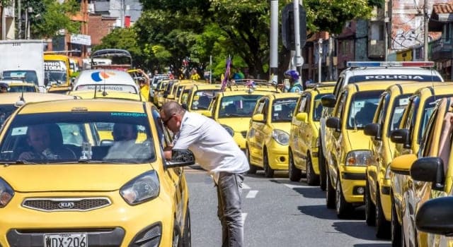 Nuevo paro de taxistas en Bogotá y Colombia