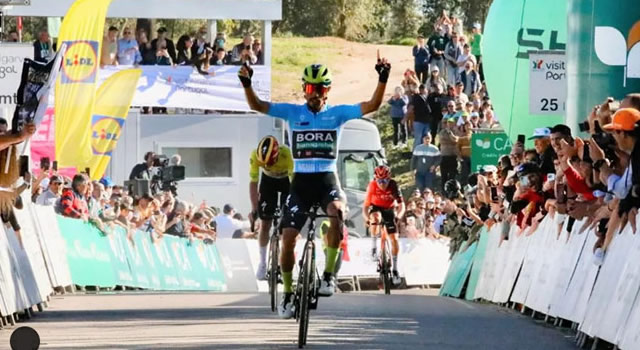 Soachuno Daniel Martínez ganó la última etapa en la Vuelta al Algarve