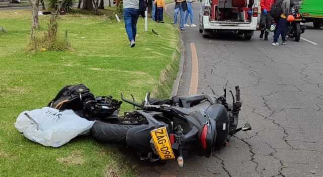 Accidente de tránsito en Corferias dejó un motociclista lesionado