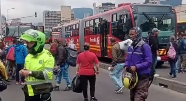 arrollada por un bus articulado de TransMilenio en la avenida Caracas