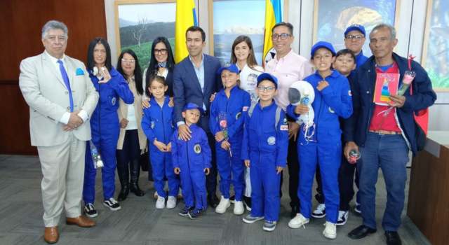 Gobernación de Cundinamarca apoyará la escuela Educosmos abierta para quienes quieren ser astronautas