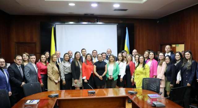 Más de 30 profesionales en salud serán los nuevos gerentes de hospitales de Cundinamarca
