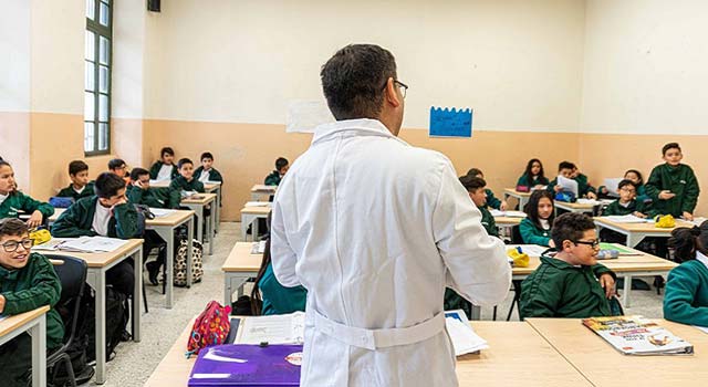 Profesores del país podrán ascender en el escalafón docente