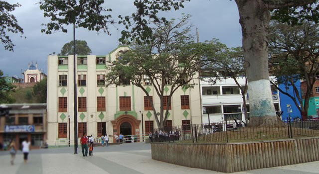 Auditoria al municipio de Cáqueza por la compra de terrero en 2019 para un colegio