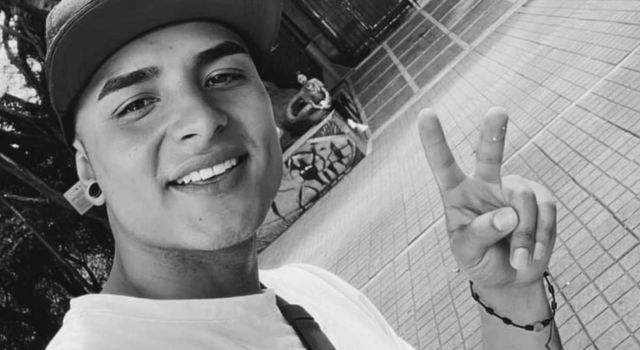 Familiares piden justicia para Julián Sánchez, joven motociclista fallecido en Soacha