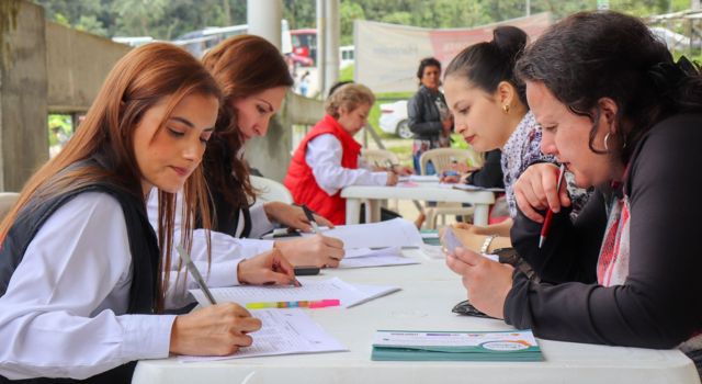 SENA ofertó vacantes sin experiencia para jóvenes en Bogotá