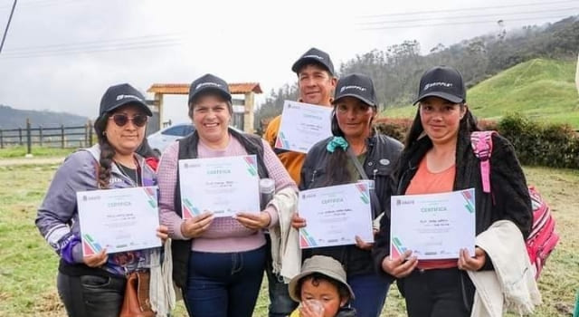 Capacitación en Cercas Eléctricas para la comunidad de Sibaté: un impulso al conocimiento Rural