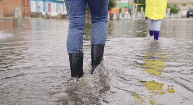 Racionamiento de agua en Bogotá seguirá vigente pese a la llegada del fenómeno de La Niña