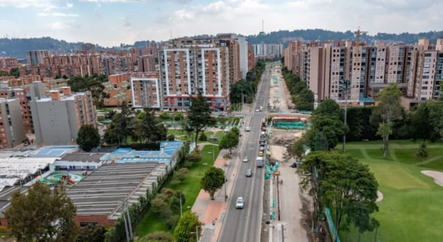 obra en la avenida Sirena