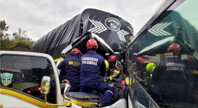 Accidente de tránsito en la vía Tunja - Arcabuco