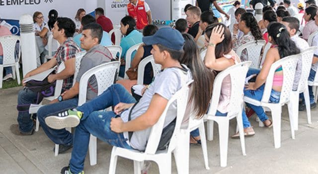 Feria de empleo hoy en Bogotá gracias a alianza entre el SENA y Talento Capital