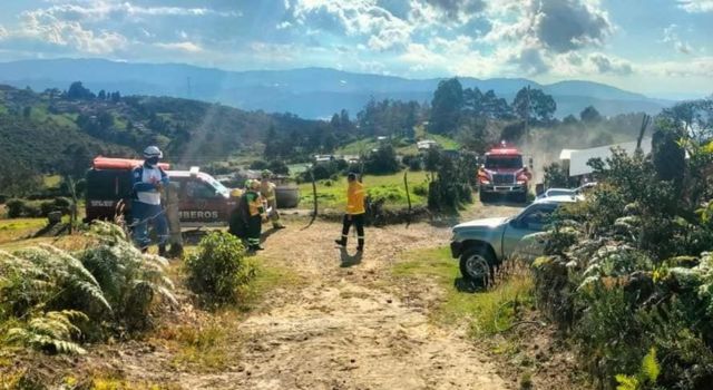 Incendio en la vereda Tinzuque de Soacha generó alerta en la comunidad