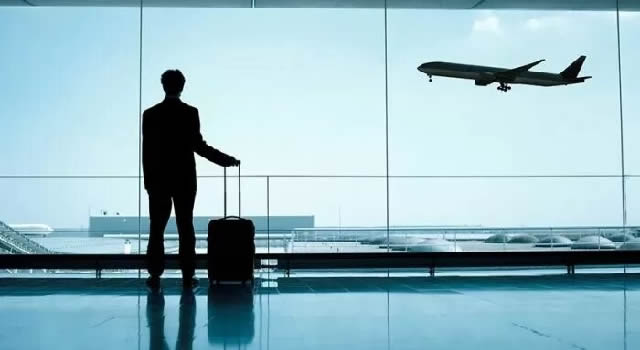 Los mejores trucos para encontrar pasajes de avión baratos