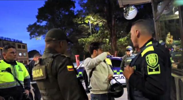 En flagrancia capturaron a ladrón que robó una patineta eléctrica en el Park Way