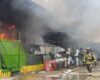 Incendio en una bodega de reciclaje en la carrera 80