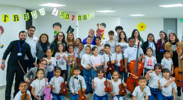 Se inauguró el primer Centro Filarmónico para la Paz