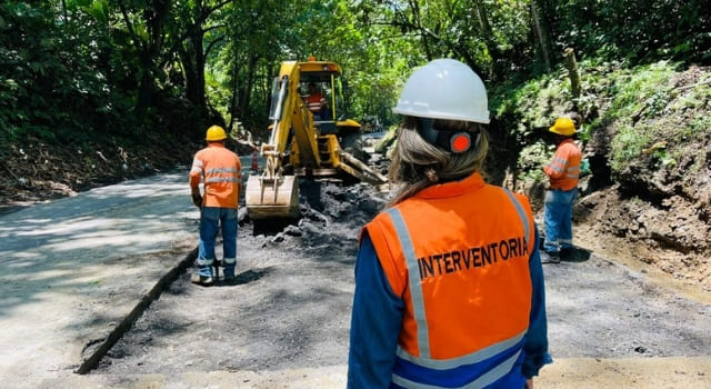 Avanzan los trabajos para mejorar la autopista Medellín - Bogotá