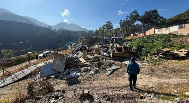 Demolieron cuatro construcciones en el corregimiento 1 de Soacha