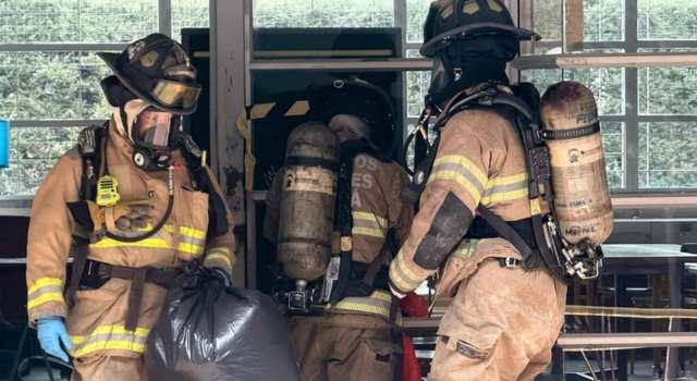 Bomberos de Fontibón atendieron emergencia en un colegio de la localidad