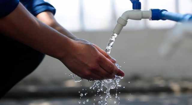 El desabastecimiento de agua en Soacha ocurrió por daño en la red matriz, según la EAAB