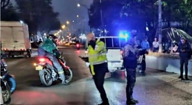 Fuerte accidente en la calle 13 de Bogotá cobró la vida de un motociclista