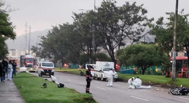 Motociclista falleció tras chocar con un poste en la avenida Bosa