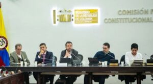 El alcalde de Bogotá, Carlos Fernando Galán presentó el plan para garantizar el suministro de agua y subrayo la importancia del racionamiento.