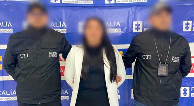 Por revisarle el celular, mujer atacó a su marido con arma blanca en Bogotá