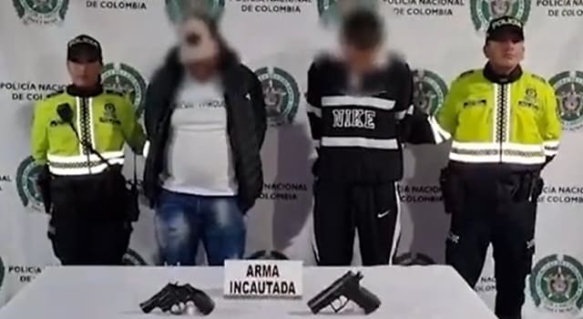 Gracias a la estrategia 'Bogotá Camina Segura', la Policía de Bogotá frustró el escape de dos individuos que asaltaron un casino con armas de fuego. Ambos quedaron a disposición de la Fiscalía.