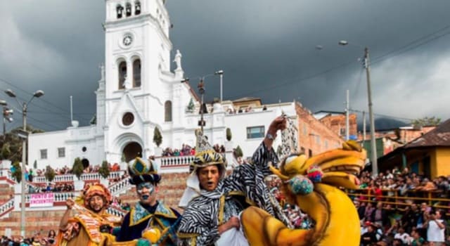 El barrio Egipto ubicado en lo localidad de la Candelaria se prepara para la llegada de cientos de personas, en el marco de la celebración de los reyes magos, que contara con la participación de más de 30 agrupaciones.