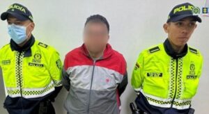 Un presunto integrante de la red criminal que operaba en zonas rurales de Tolima fue judicializado. Las victimas eran atraídas con falsas ofertas de bienes, luego retenidas y despojadas de su dinero y pertenencias.