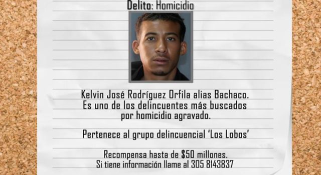 Las autoridades ofrecen hasta $50 millones de recompensa por información que permita la captura de un peligroso homicida en Bogotá conocido como alias “Bachaco”, quien es buscado por asesinato y otros delitos en la capital del país.