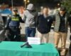 Tras una persecución en Engativá, la Policía logró la captura de tres hombres señalados de portar un arma de fuego ilegal y movilizarse en un vehículo robado.