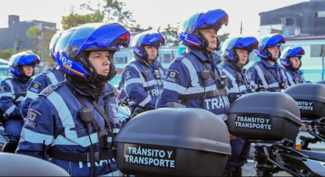 Ciudadanos podrán verificar en tiempo real a los agentes de tránsito en Bogotá