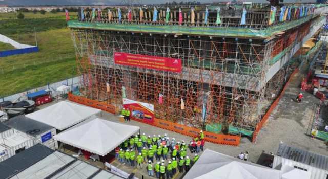 El Distrito ha informado que finaliza la construcción en concreto de la primera estación del Metro en la Avenida Villavicencio. Este avance marca un hito en la transformación de la movilidad en la ciudad.