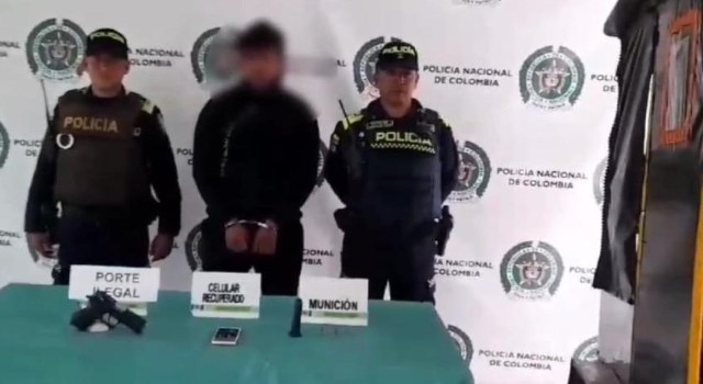 La rápida acción de la Policía permitió la captura de un a hombre por hurto de bicitaxi en Kennedy, al parecer el ciudadano extranjero, habría intimidado al conductor del vehículo con un arma de fuego.