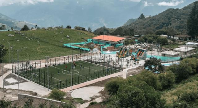 La Alcaldía Local entregó el nuevo parque en Sumapaz, un espacio de más de 5.000 m² diseñado para el deporte, la recreación y el bienestar. La infraestructura esta ubicada en el corregimiento de Betania.