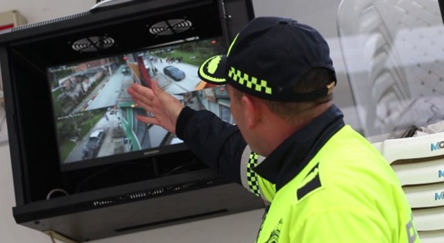 Las nuevas cámaras de videovigilancia en San Cristóbal fueron ubicados en cinco barrios de la localidad y estarán conectados al Centro de Comando y Control (C4) para mejorar la seguridad y la convivencia.