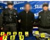 Un profesor fue detenido tras ser señalado de cometer un abuso a un estudiante dentro de las instalaciones del colegio en Bogotá. Las pruebas encontradas en su computador podrían revelar más víctimas.