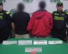 Aprovechando un momento de distracción, dos hombres simularon ayudar a una mujer en uno de los cajeros de Bogotá para luego intercambiar su tarjeta y huir.