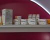 Una inspección sorpresa en una reconocida feria del norte de Bogotá encendió las alarmas de las autoridades sanitarias, tras detectarse irregularidades en medicamentos ofrecidos al público sin cumplir los requisitos legales.