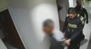 Una visita inesperada en una vivienda terminó en una denuncia por abuso a una niña en Bogotá. Lo que pasó después dejó sorprendidos a los vecinos del sector y encendió las alarmas entre las autoridades.