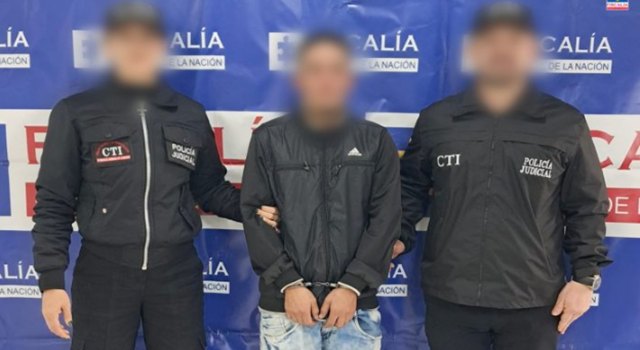 Un hombre enfrenta prisión tras admitir que abusó a su hija desde los 9 años en Bogotá. El caso, que permaneció oculto por cuatro años, se conoció cuando la menor de ahora 13 años resultó embarazada.