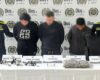 Un centro de droga operaba a pocos pasos de varios colegios en Bogotá. Entre los muebles escondían armas, droga y un chaleco antibalas.
