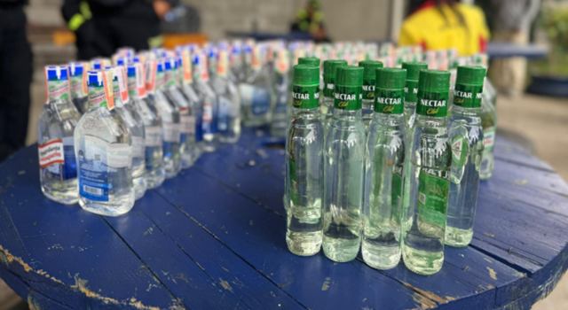 En medio del festival Rock al Parque, las autoridades detectaron un intento por ingresar licor adulterado al evento. La incautación encendió las alarmas y dejó un fuerte mensaje para los asistentes.