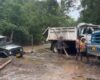 Una intervención de la CAR reveló una operación minera ilegal que usaba retroexcavadoras junto a una quebrada de Cundinamarca. La actividad superaba los límites permitidos y ponía en riesgo una fuente hídrica.