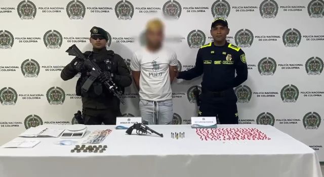 [VIDEO] Venezolano controlaba venta de estupefacientes en un sector de Soacha, pero la Policía lo capturó